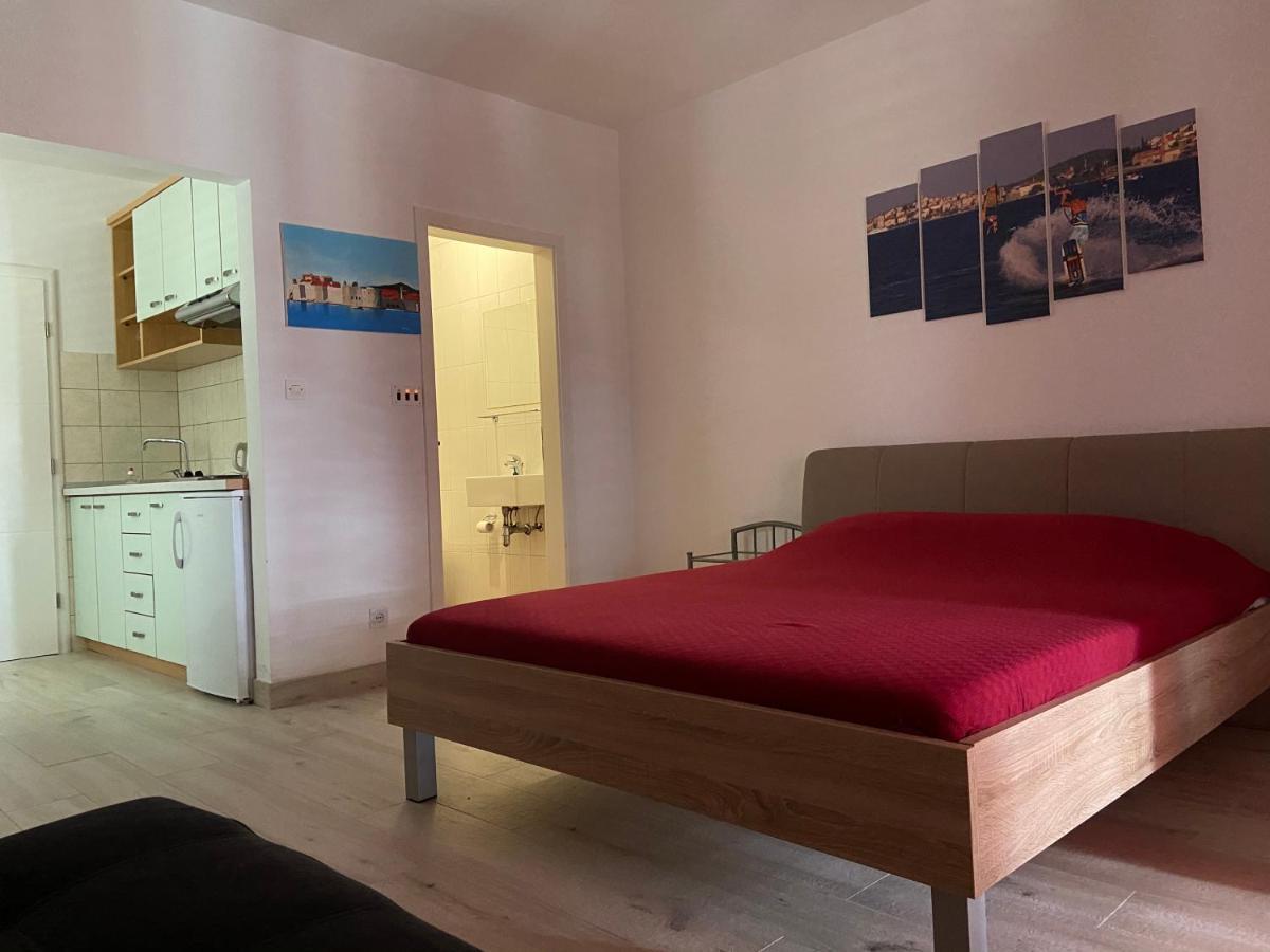 Apartmani Ortolio Viganj Ngoại thất bức ảnh