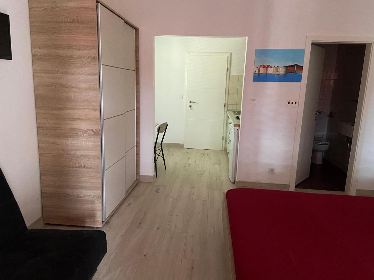 Apartmani Ortolio Viganj Ngoại thất bức ảnh