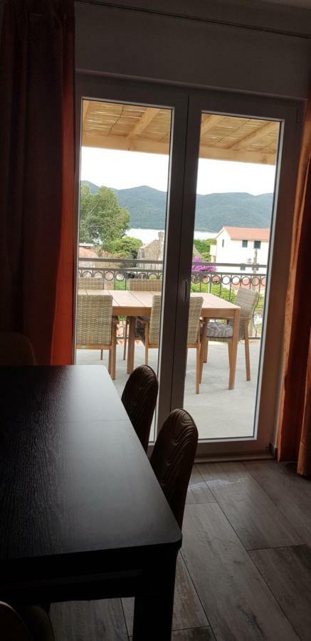 Apartmani Ortolio Viganj Ngoại thất bức ảnh